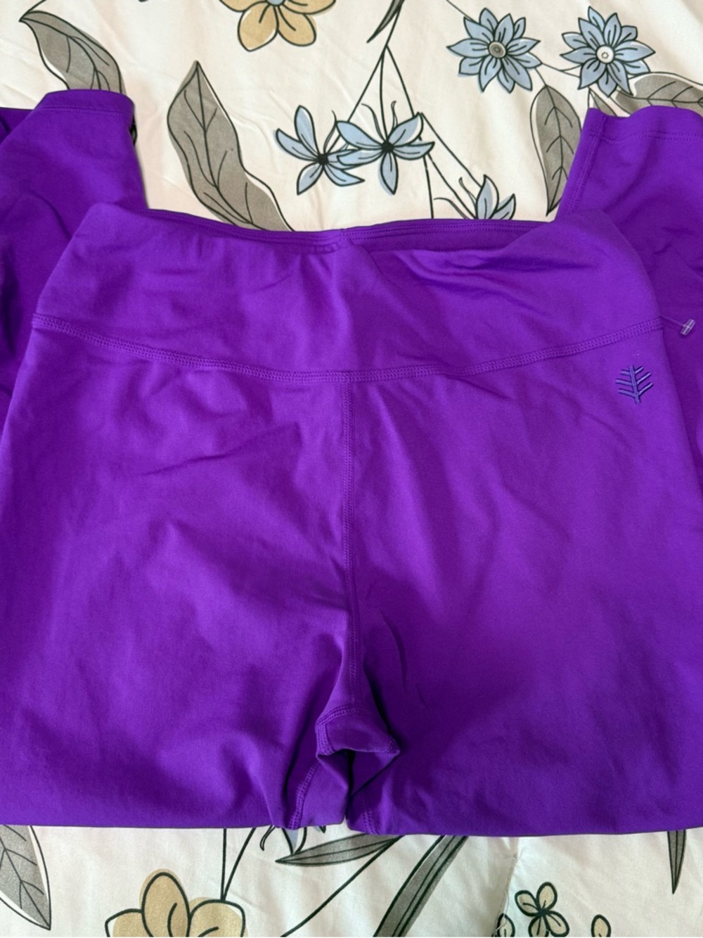 Purple Women's Athletic 7/8 leggings